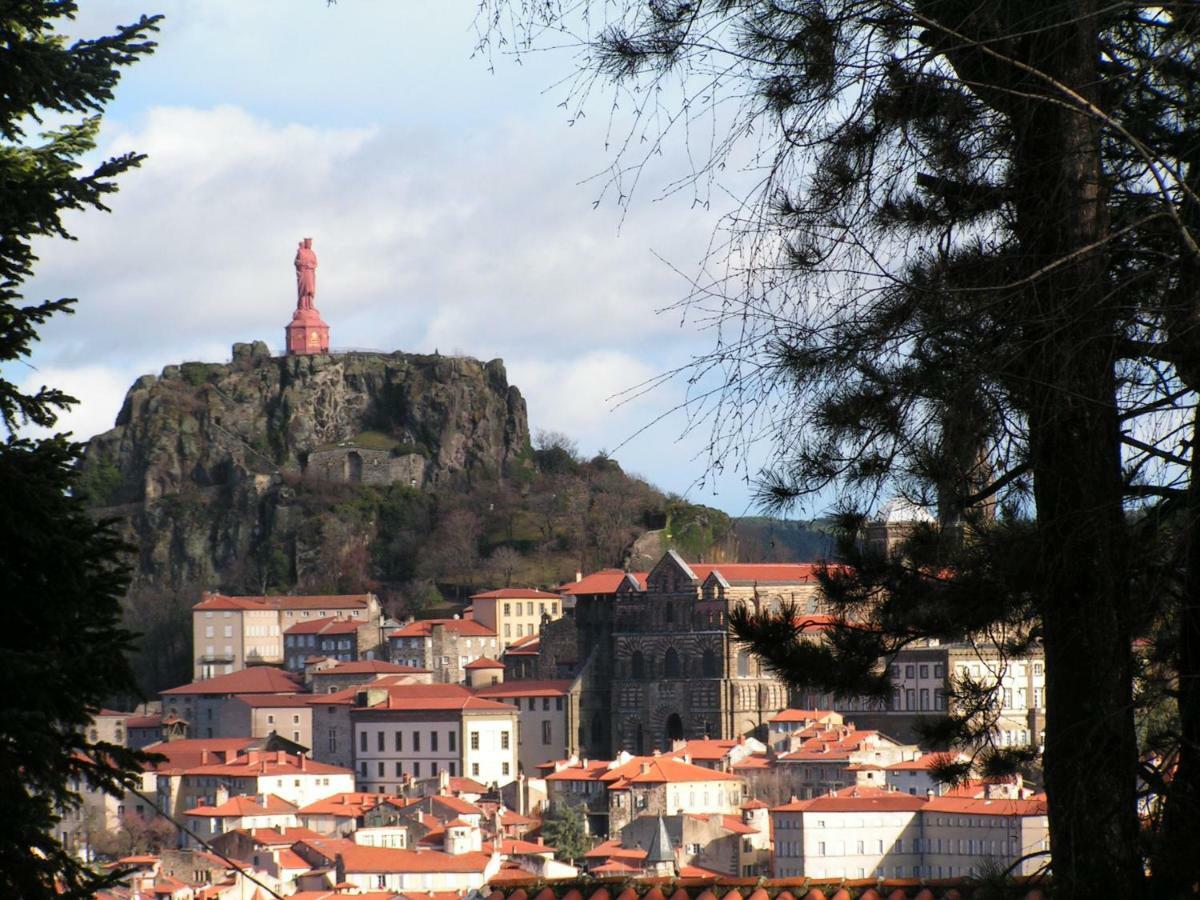 La Maison De Mireille Villa Le Puy-en-Velay Exterior photo